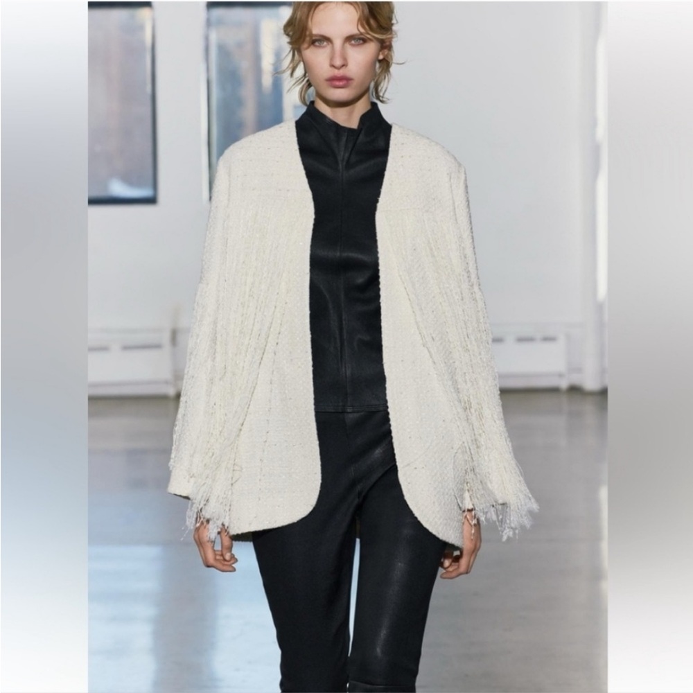 NEW NWT Zara Tweed Textured Fringe Structured Jacket Ecru size XS